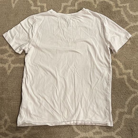 H&M Kids’ white T-shirt, size 10–12 - Picture 3 of 3